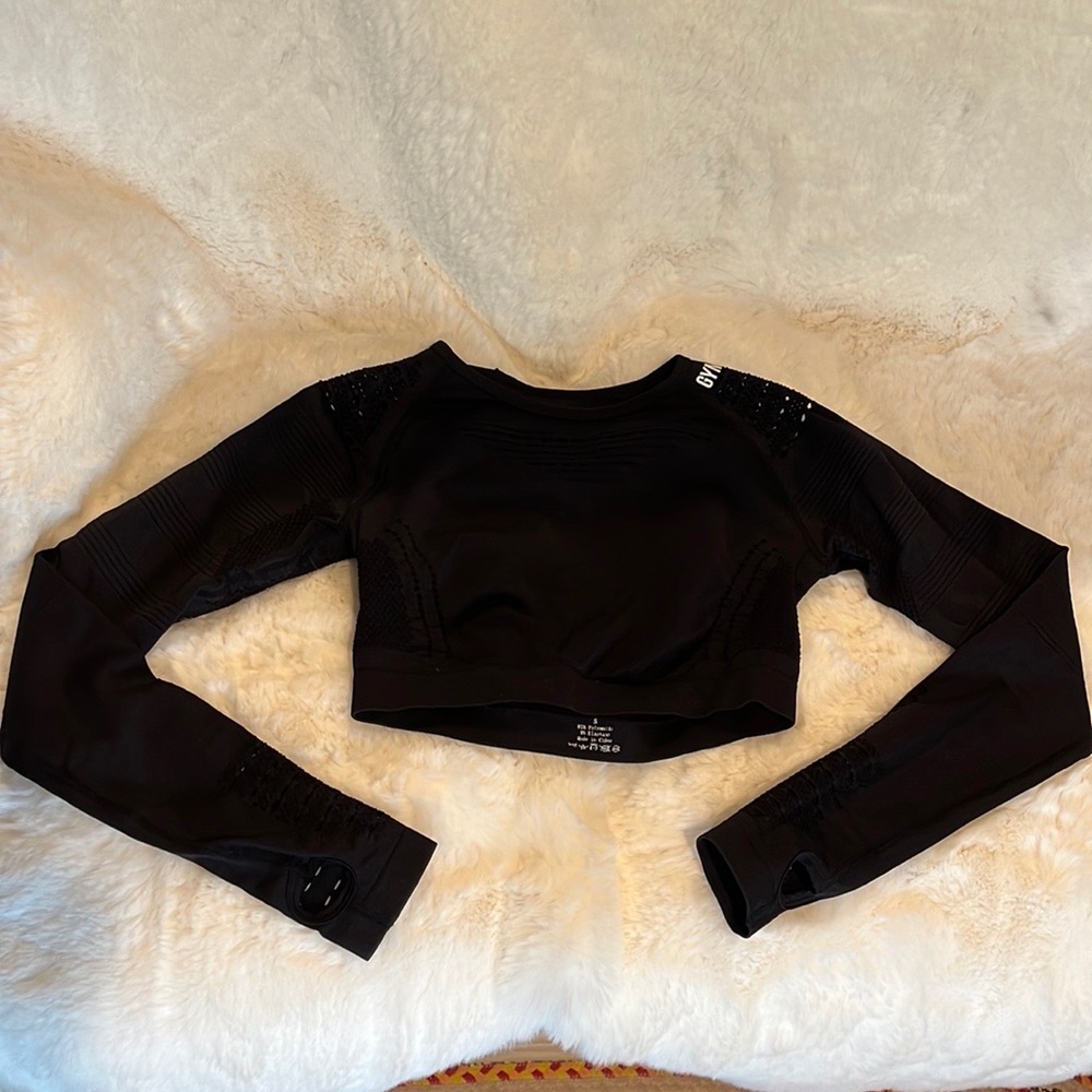 Gymshark black crop top